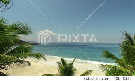 Beautiful beach in the Seychelles Beautiful beach in the Seychelles 50668332