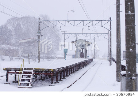 Konan Railway Oiso Line Soseki Station Snow Home 50670984