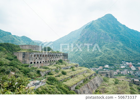 mountain, refinery, remains 50673337