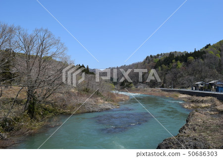 Early spring stream 50686303