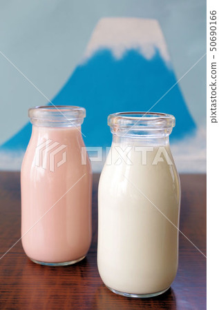 Milk and strawberry milk 50690166