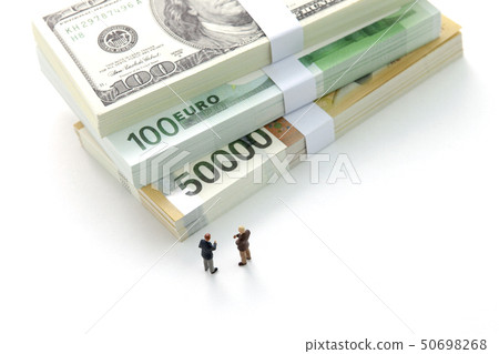 經濟，金融，錢 50698268