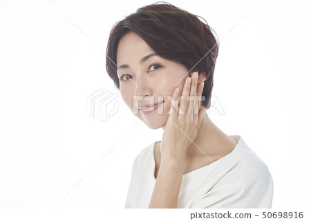 Women Skin Care 50698916