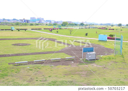 草多摩河的棒球場 草多摩河的棒球場 50703217