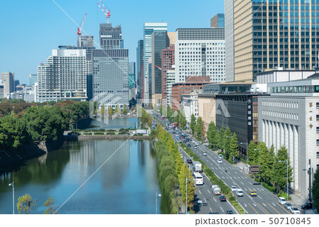 Hibiya-dori Doubashimae Station Otemachi neighborhood 50710845