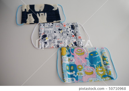 Gauze mask 50710968