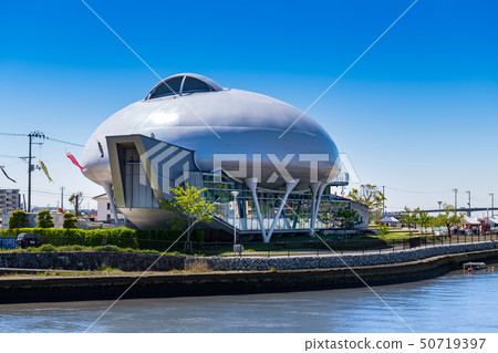 Ishinomaki Nakase's Ishinomori Tsubaki Art Museum and Kitakami River 50719397