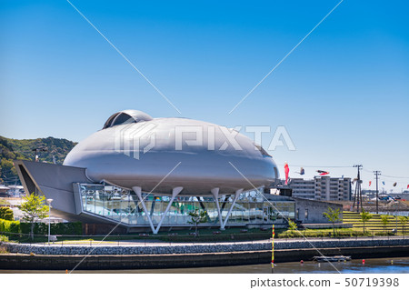 Ishinomaki Nakase's Ishinomori Tsubaki Art Museum and Kitakami River 50719398