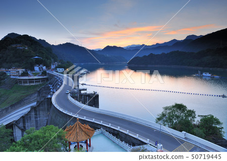 水庫清晨風景 水庫清晨風景 50719445