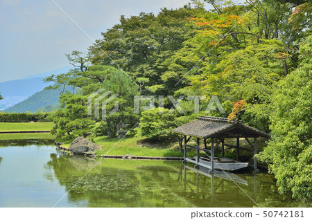 Shugakuin Imperial Villa Yulong Pond Shipment 50742181