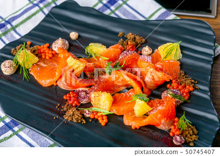 Lightly salted wild salmon with soft cheese Lightly salted wild salmon with soft cheese 50745407