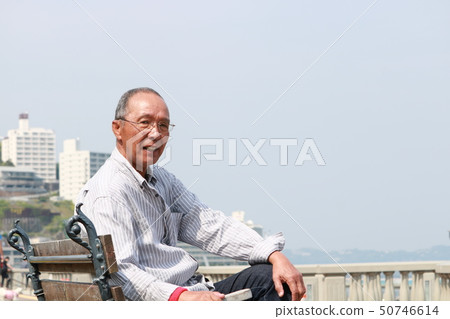 Senior man traveling Senior man traveling 50746614