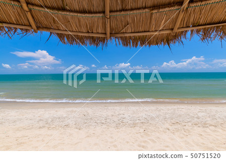 Tropical seaside dining table in thailand 50751520