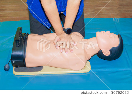 hand student Heart pump with medical dummy on CPR hand student Heart pump with medical dummy on CPR 50762023