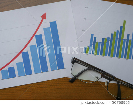 商業形象·圖·眼鏡 50768995