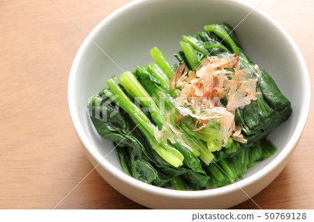 Spinach spinach (bonito shavings topping). 50769128