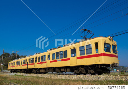Yellow train Yellow train 50774265