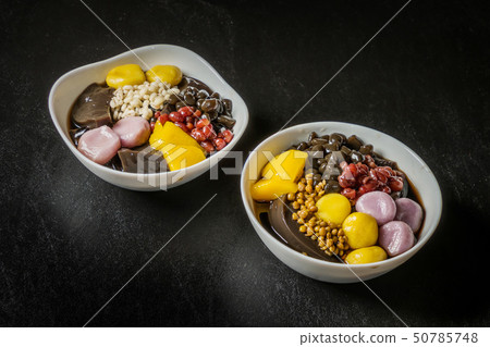 台灣草藥黑果凍甘草黑果凍台灣甜點 台灣草藥黑果凍甘草黑果凍台灣甜點 50785748