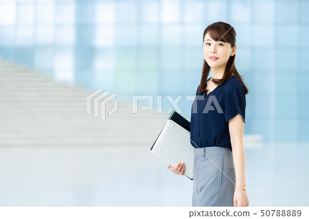 女性員工女商人企業圖像婦女工作計算機 女性員工女商人企業圖像婦女工作計算機 50788889