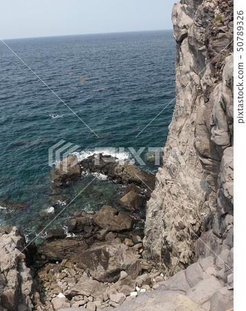 Cliff Cliff 50789326