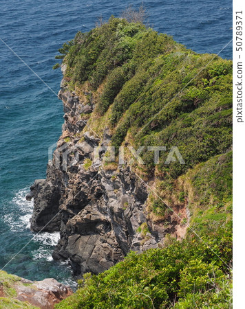 Cliff Cliff 50789371
