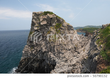 Monkey rock (photographed from the side of monkey rock) Monkey rock (photographed from the side of monkey rock) 50790132