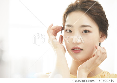 Women beauty Women beauty 50790219