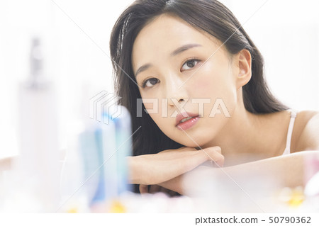 Women beauty 50790362