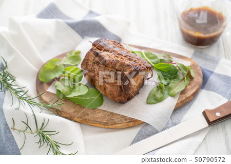烤豬肉 烤豬肉 50790572