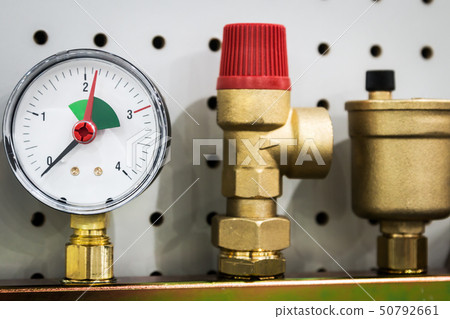 pressure gauge, fittings and valve, pipes and adapters  50792661