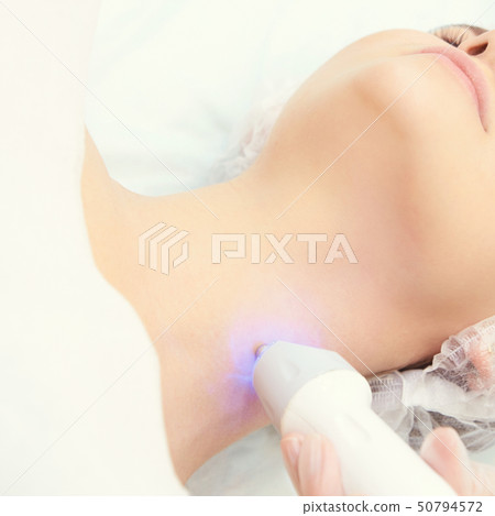 Light infrared therapy. Cosmetology head 50794572