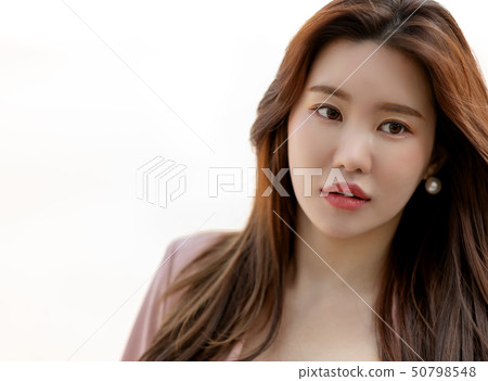 Model expressionless beauty 50798548