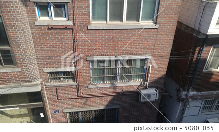 很多電線 50801035