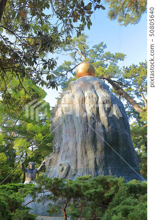 [Shimane] Izumo Taisha Shrine Statue 50805640