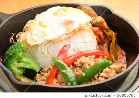 Thai food Gapao rice Teppan rice 50806705
