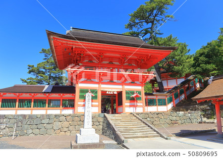 [Shimane Prefecture] Himerei Shrine under fine weather Tower gate 50809695