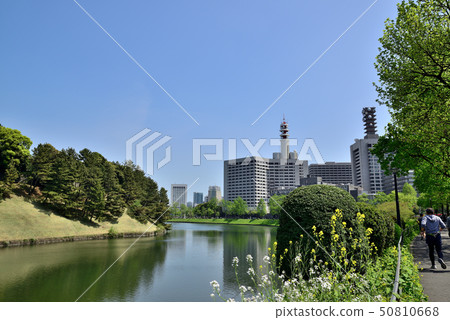 東京皇宮地區和城市景觀 50810668