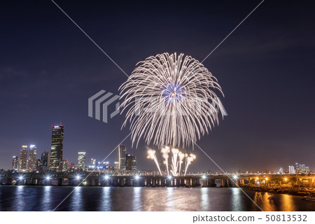 Night view, Fireworks, 63 Building, Han River, Seoul 50813532