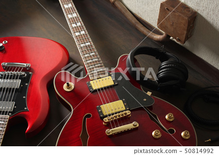  Electric guitar 50814992