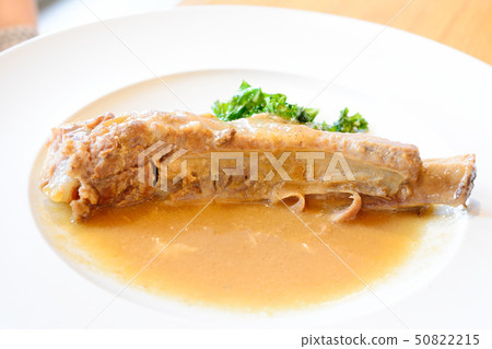 美味的排骨 50822215