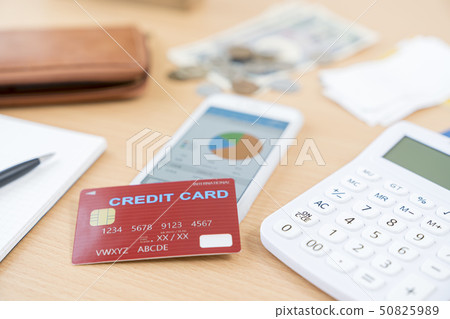 Credit card household finance management image Credit card household finance management image 50825989