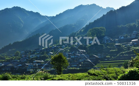 Nichikawa mayor of Kochi Prefecture Morning of the village in the frontier of Shikoku 50831316