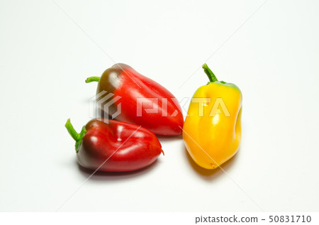 Mini Paprika 50831710