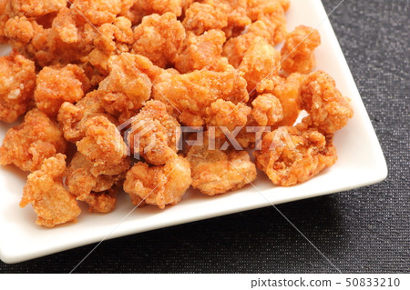 Fried cartilage (chicken knee cartilage). 50833210