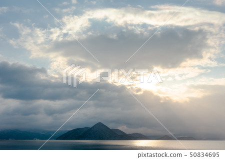 日本/北海道洞爺湖，冬天的景色 50834695