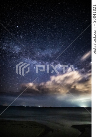 娜塔莎海岸的夜空 50841821