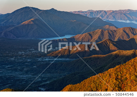 Lake Honjo and Mt. Maso in the morning seen from Mt. 50844546