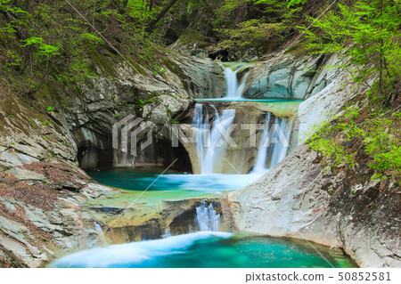 Nishizawa valley seven pots and five dannotaki 50852581