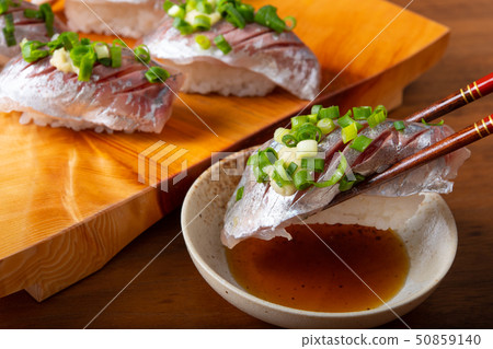 sushi sushi 50859140