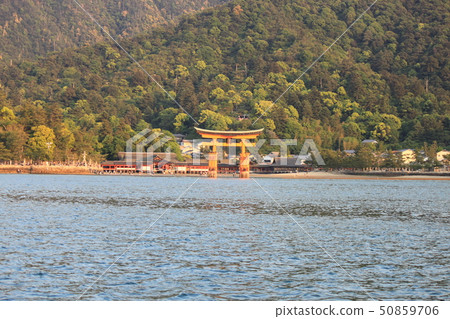 Itsukushima Shrine Otorii from the sea Itsukushima Shrine Otorii from the sea 50859706